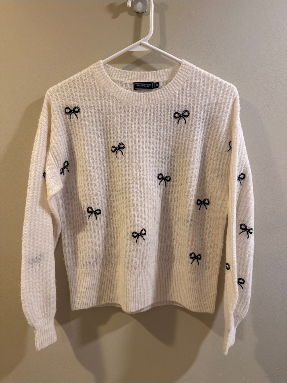 Vineyard Vines Cream Crew Sweater with Black Bow Details